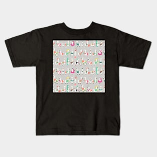 Summer llama Kids T-Shirt